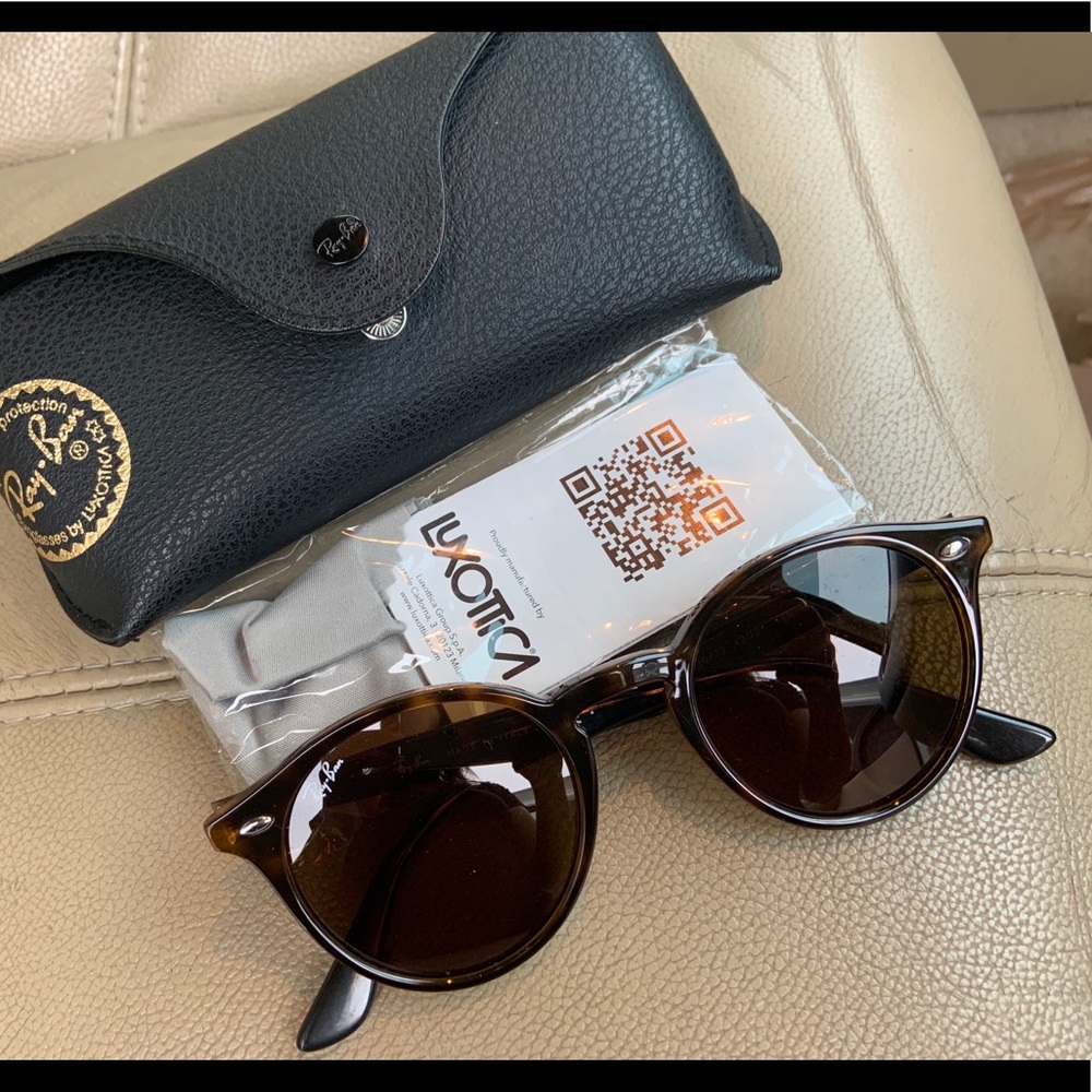 NWOT Ray Ban Sunglasses